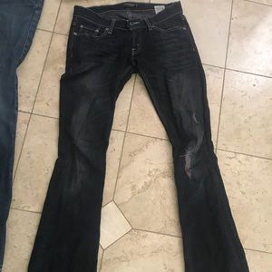 Levi’s size 5m